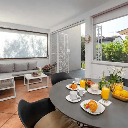 Holiday home Carla In Mit Schoenem Garten Porec